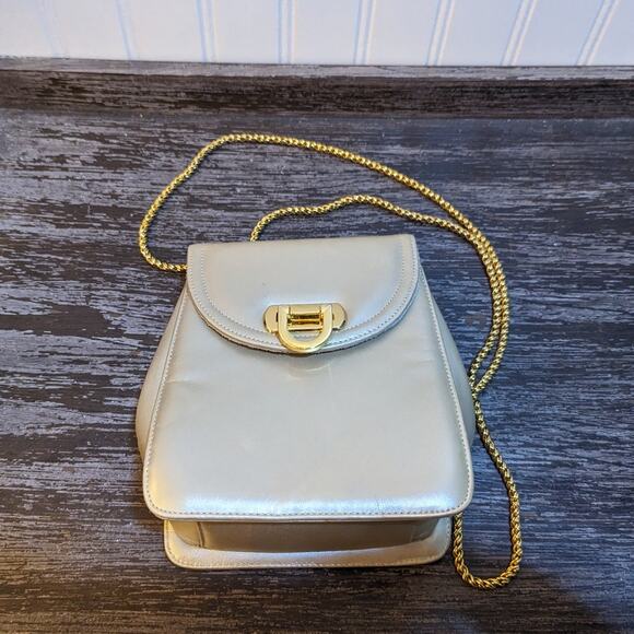 Frenchy Of California Leather Gold Metallic Box Purse with Gold Chain Strap - Picture 1 of 7